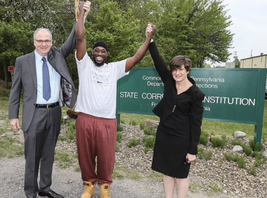 费城男子因谋杀错案入狱24年获赔4百万美元!结果没多久杀人又被抓进去了